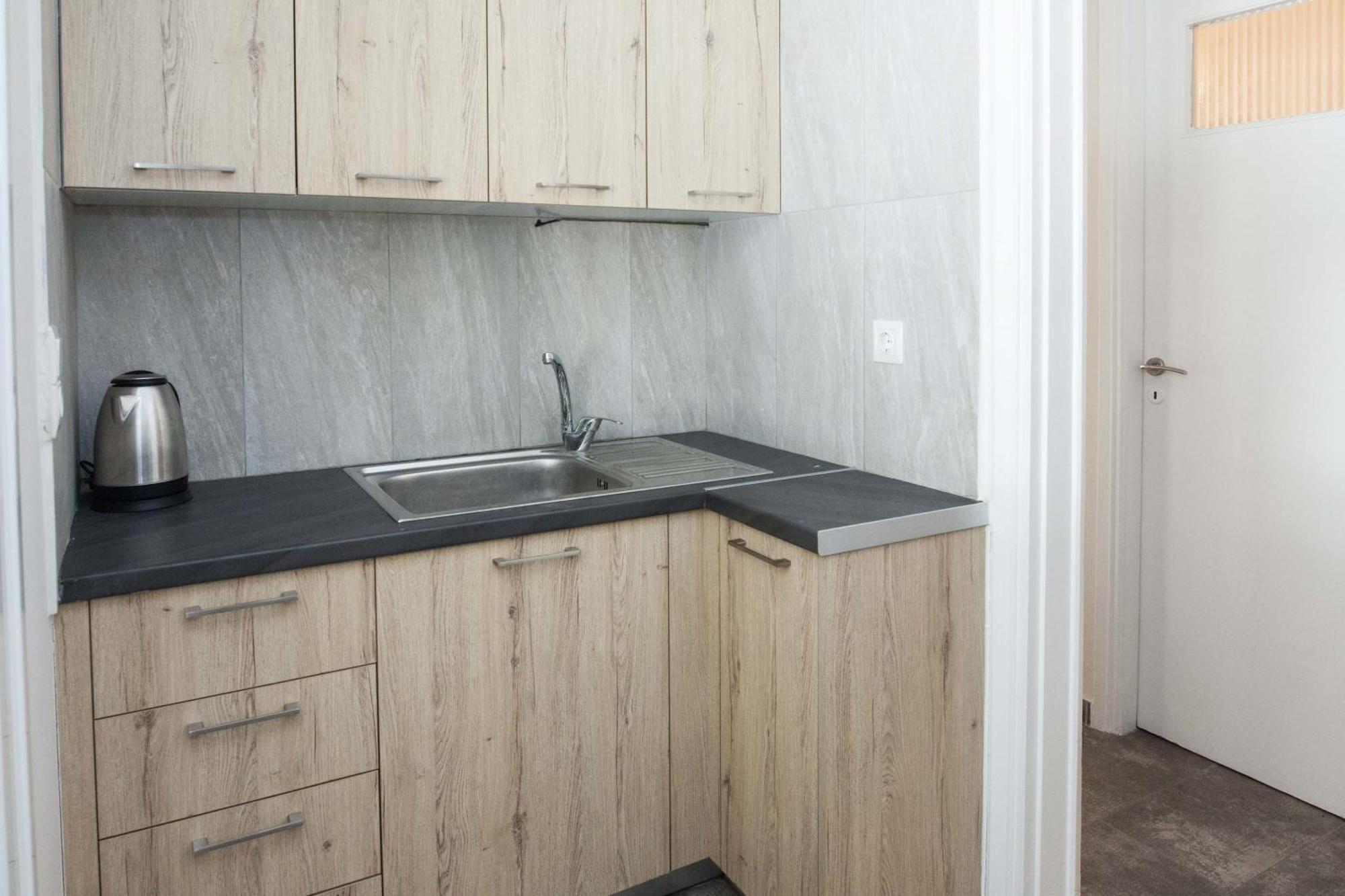 Modern 1 Bd Balcony Apt Near Metro In Kato Patisia Atina Dış mekan fotoğraf