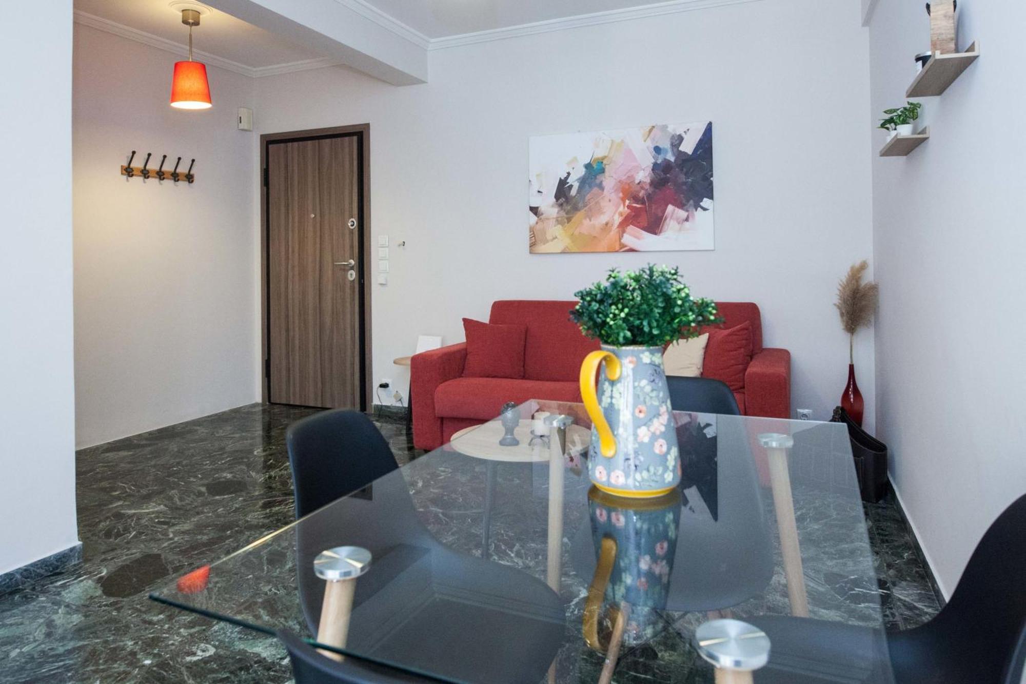 Modern 1 Bd Balcony Apt Near Metro In Kato Patisia Atina Dış mekan fotoğraf